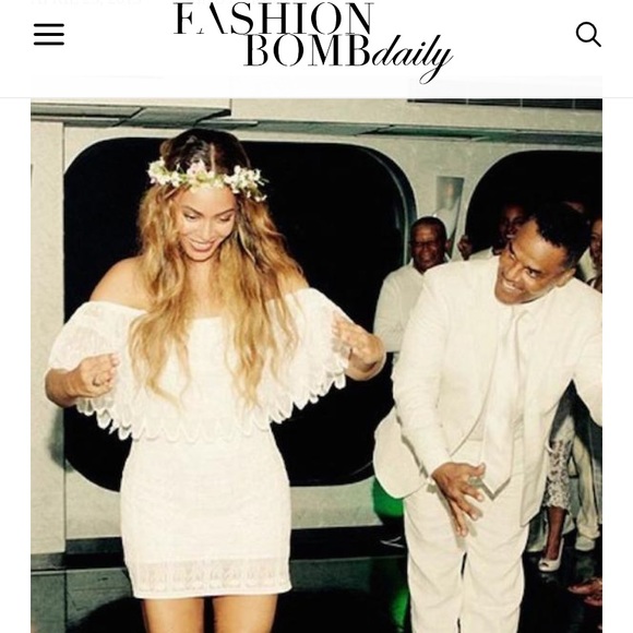 Jen’s Pirate Booty lace dress - Picture 1 of 4